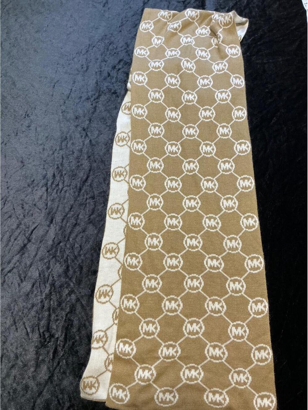 MICHAEL KORS Genuine Ladies Brown/Ivory Logo Scarf Used But Excellent Condition